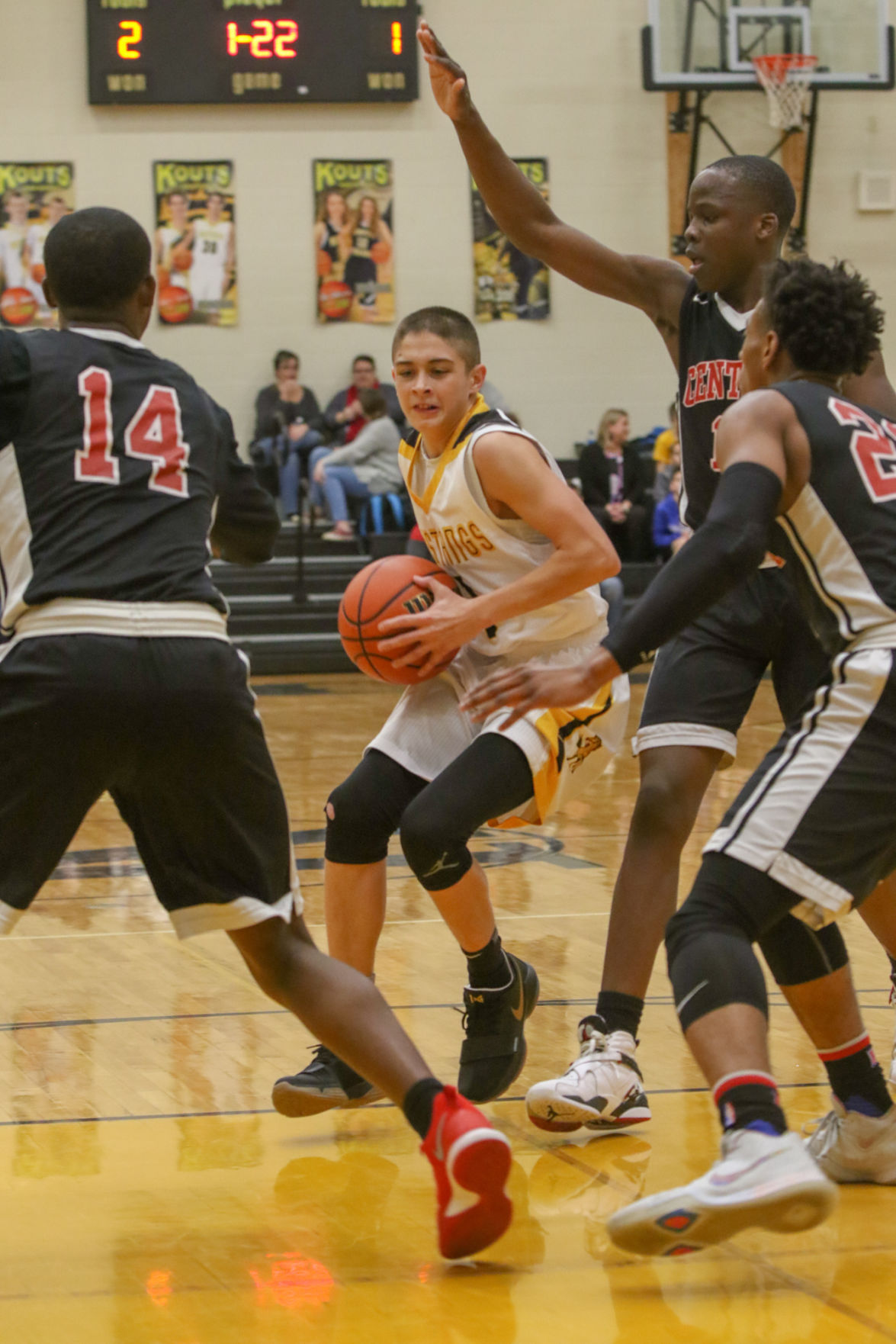 Boys basketball - 21st Century at Kouts